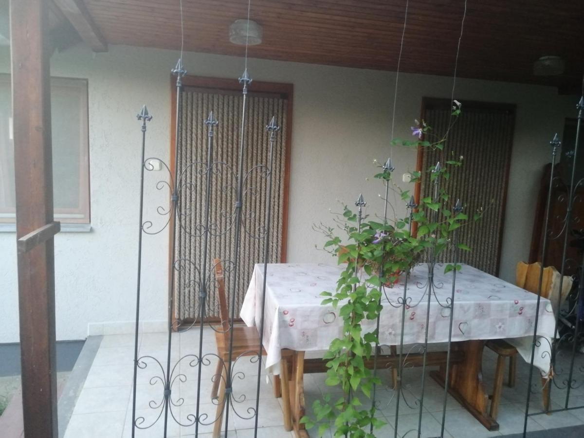 Palinkas Jo Reggelt! Apartment Heviz Exterior photo